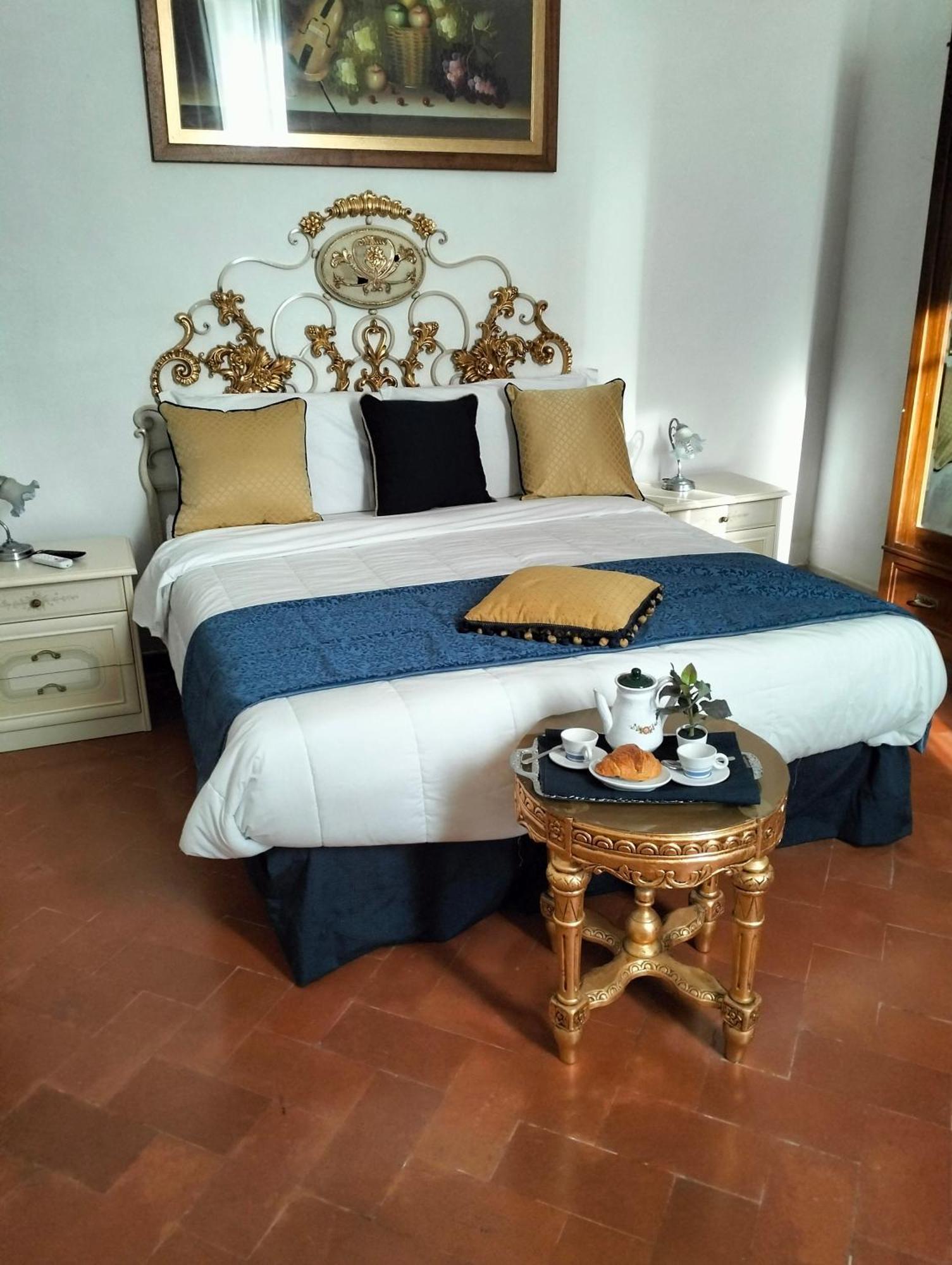 Palace Comfort Inn Pisa Esterno foto