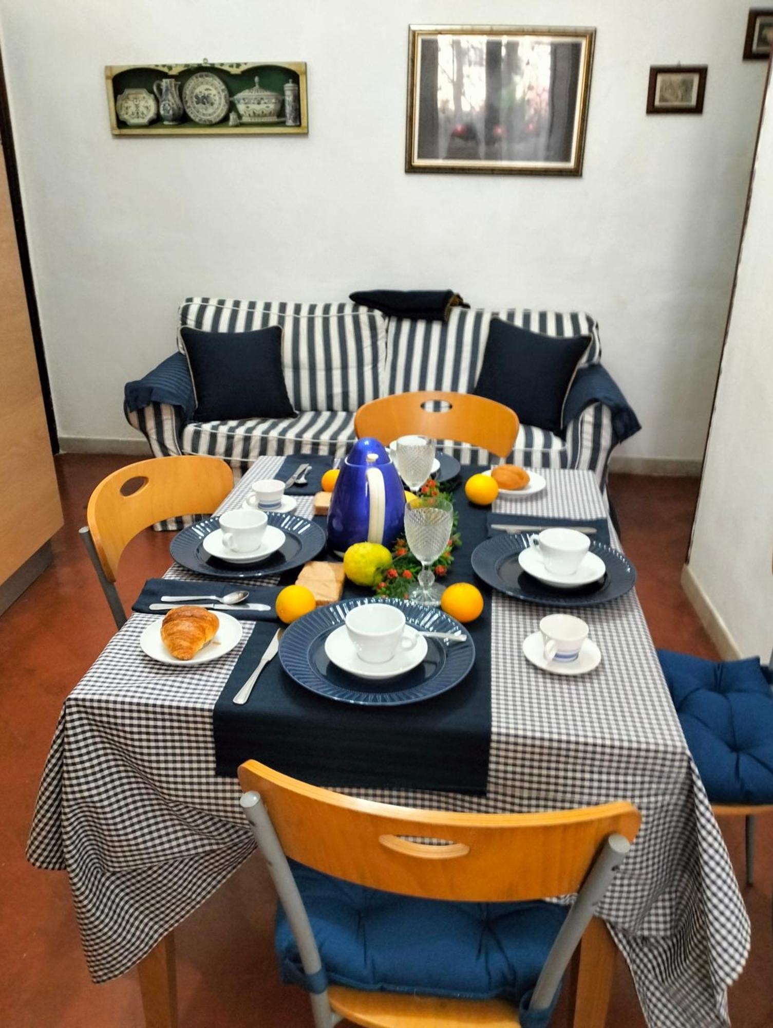 Palace Comfort Inn Pisa Esterno foto