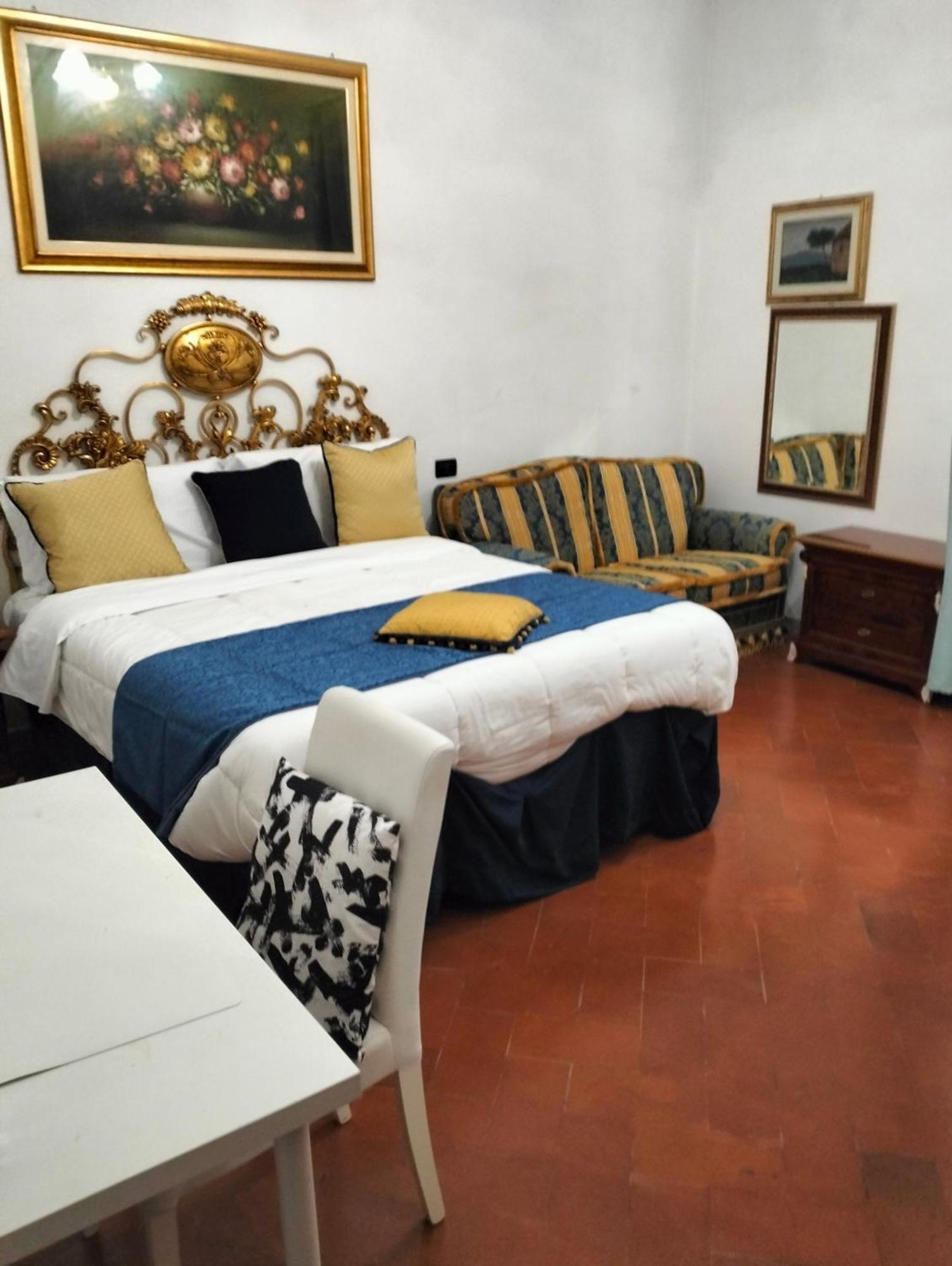 Palace Comfort Inn Pisa Esterno foto